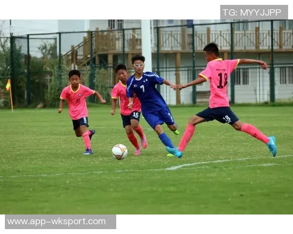 畅玩实况足球网页版体验真实足球魅力尽在指尖的精彩赛事与互动乐趣